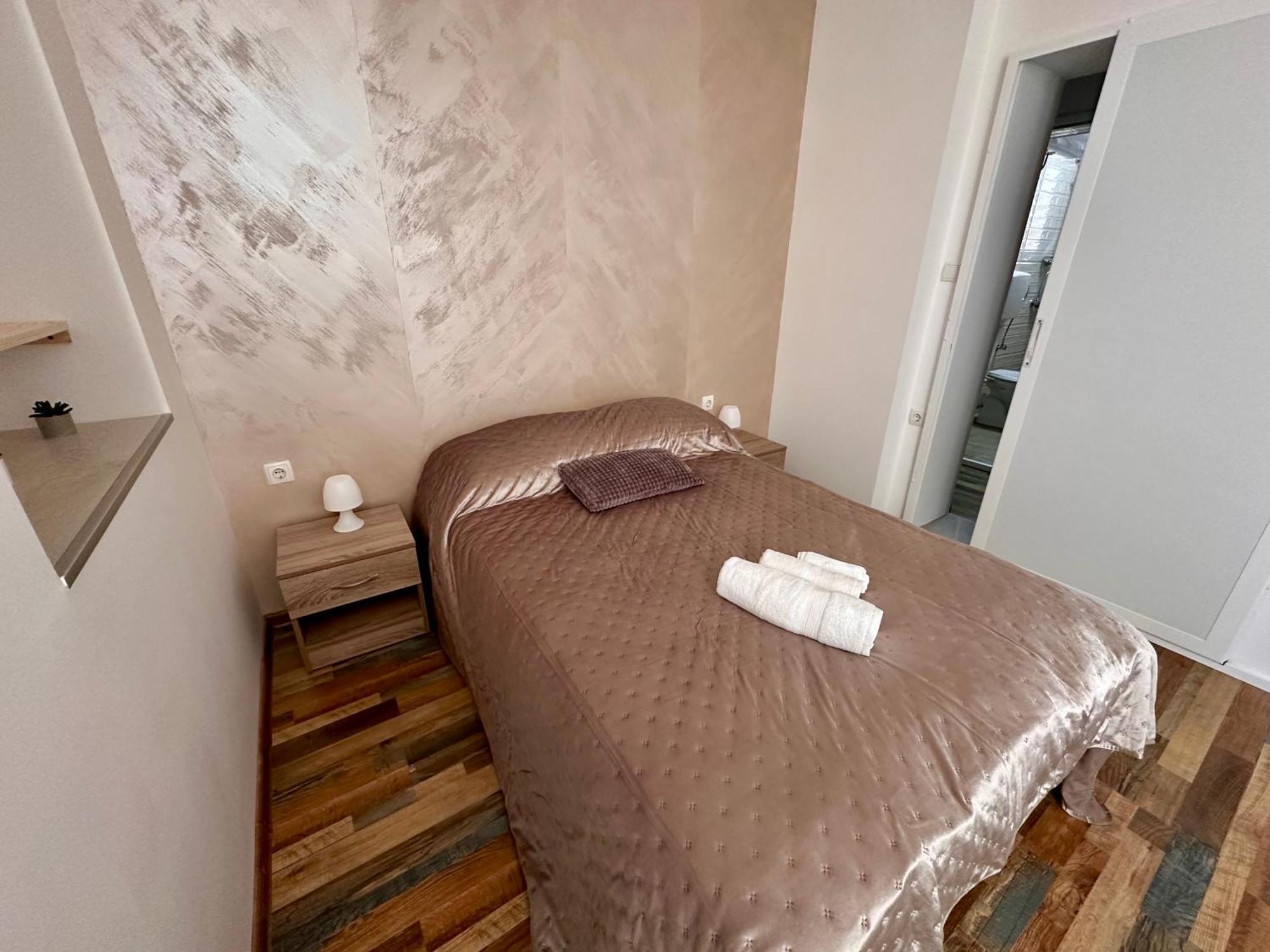 Navial 1 Hotell Gabrovo Eksteriør bilde